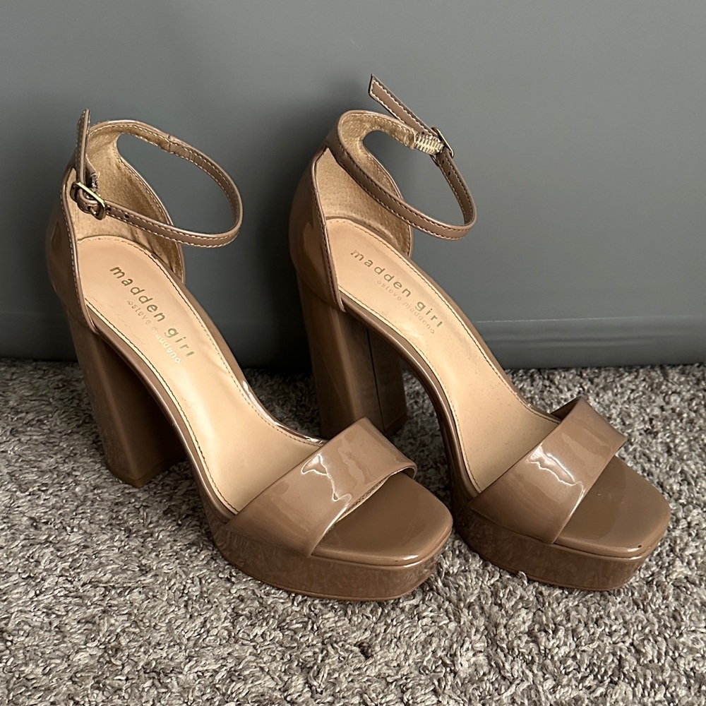 Madden Girl Brown Tan Omega Leather Ankle Strap Heels